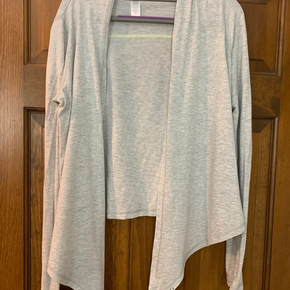 Ivivva Four’s a Charm Wrap